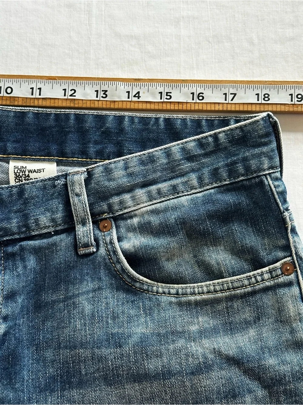 &Denim Slim Low Waist Jeans Men’s Size 36x34 Medium Wash Y2K Casual Stretch